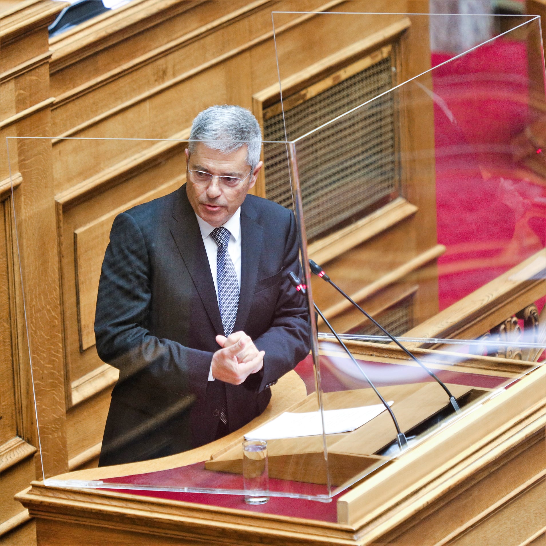 «Άνθρακες ο θησαυρός» που ..ανακάλυψε ο ΣΥΡΙΖΑ –Η ΝΔ κάλυψε πλήρως το βουλευτή Κεφαλονιάς Παναγή Καππάτο