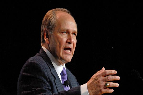 Bob Nardelli 1024×582 (Copy)