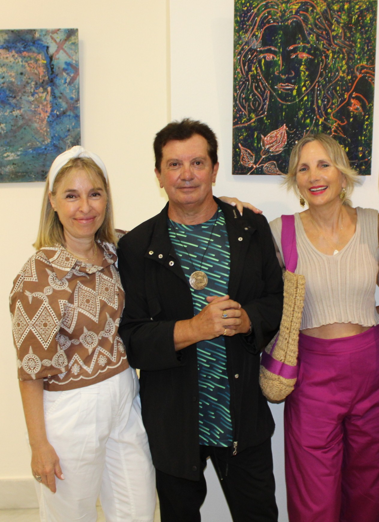 ΦΙΟΝΑ ΜΟΥΖΑΚΙΤΗ (ΣΗΜΙΤΗ), ΚΩΣΤΑΣ ΕΥΑΓΓΕΛΑΤΟΣ, ΑΘΗΝΑ ΓΚΙΟΚΑ.