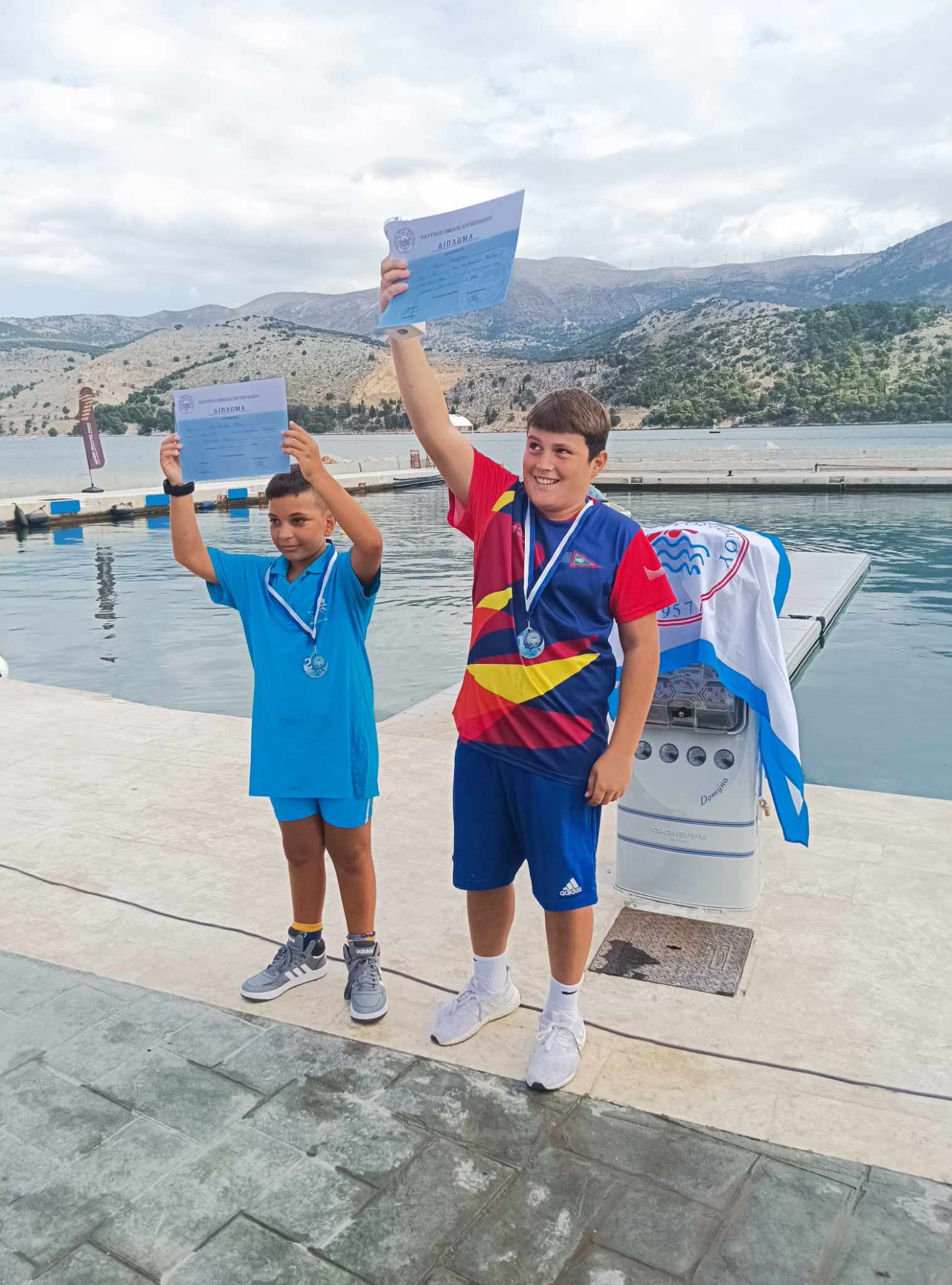 Messenger_creation_00766B50-92CB-4943-8AD5-1751D497E2F1