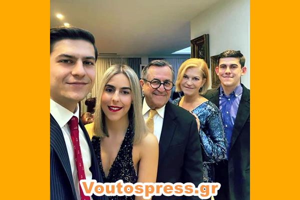 Messenger Creation 048D1474 A09D 4507 BC51 B90BED2A1199