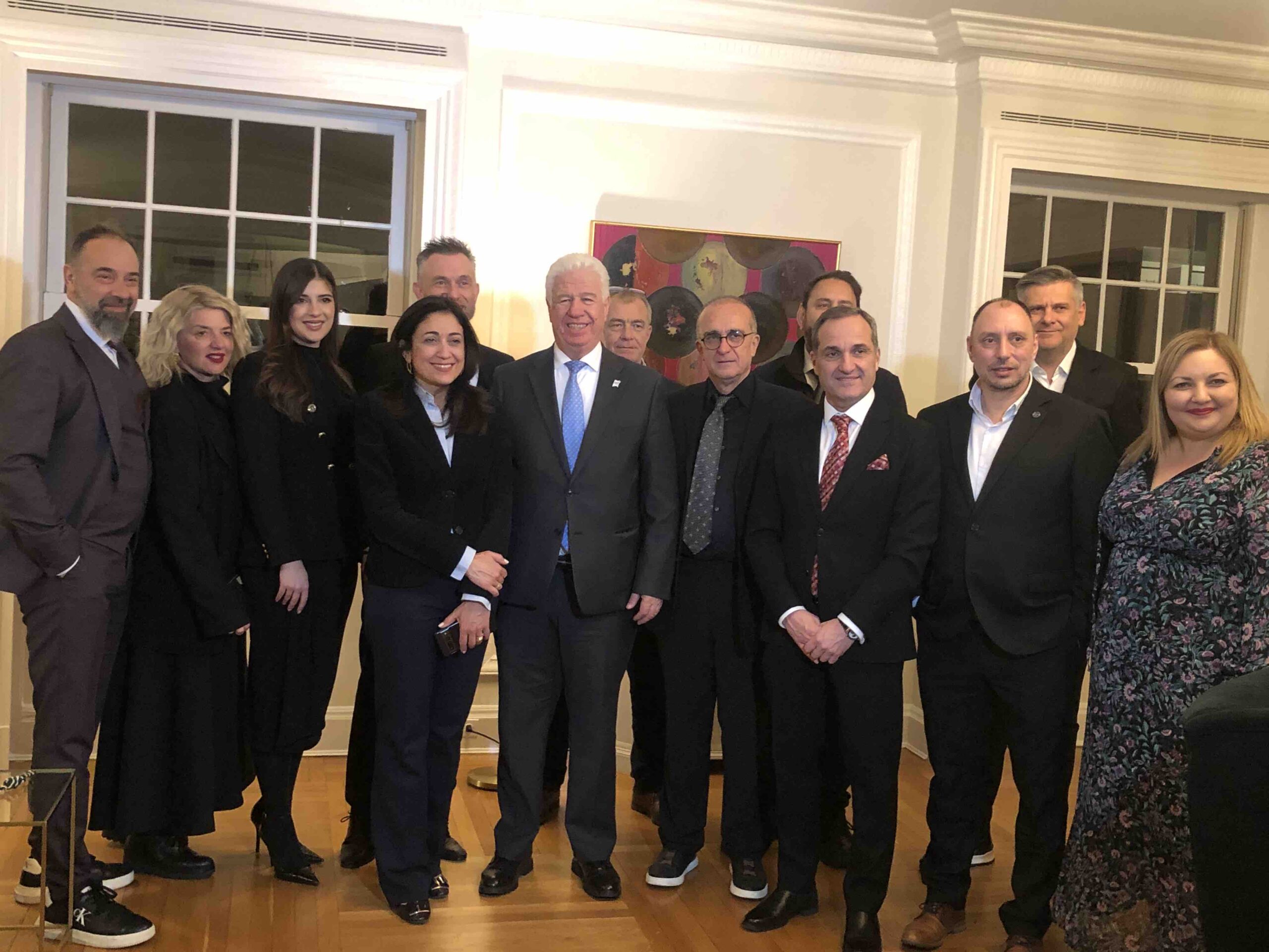 ΓΕΥΜΑ ΣΕ ΠΡΟΞΕΝΕΙΟ Ν.Υ.