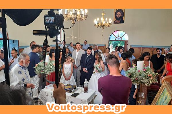 Με φόντο το ηλιοβασίλεμα της Κεφαλονιάς, η Ελένη Κοκκόση είπε το μεγάλο «ναι»