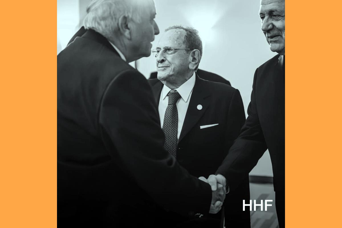 560481379 1230320032460344 2934472599643809383 N