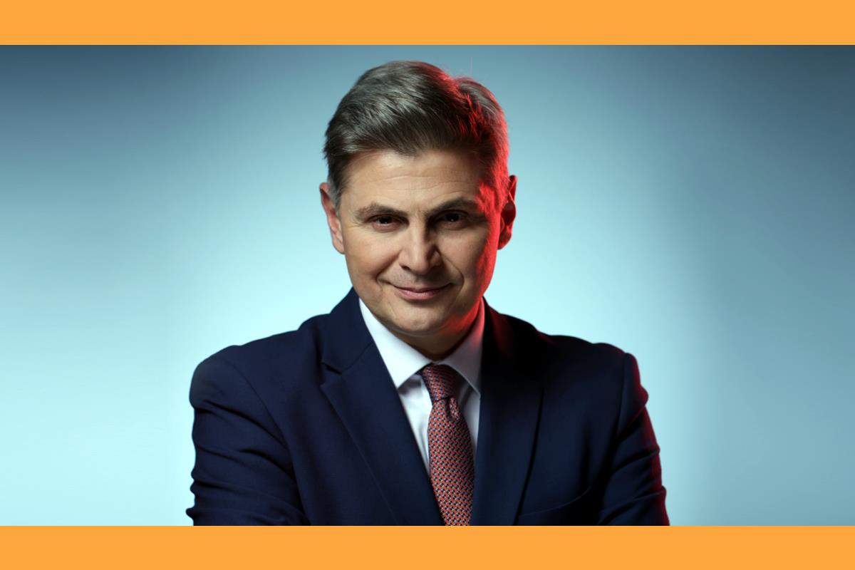 ΝΙΚΟΛΑΣ ΦΑΡΑΝΤΟΥΡΗΣ