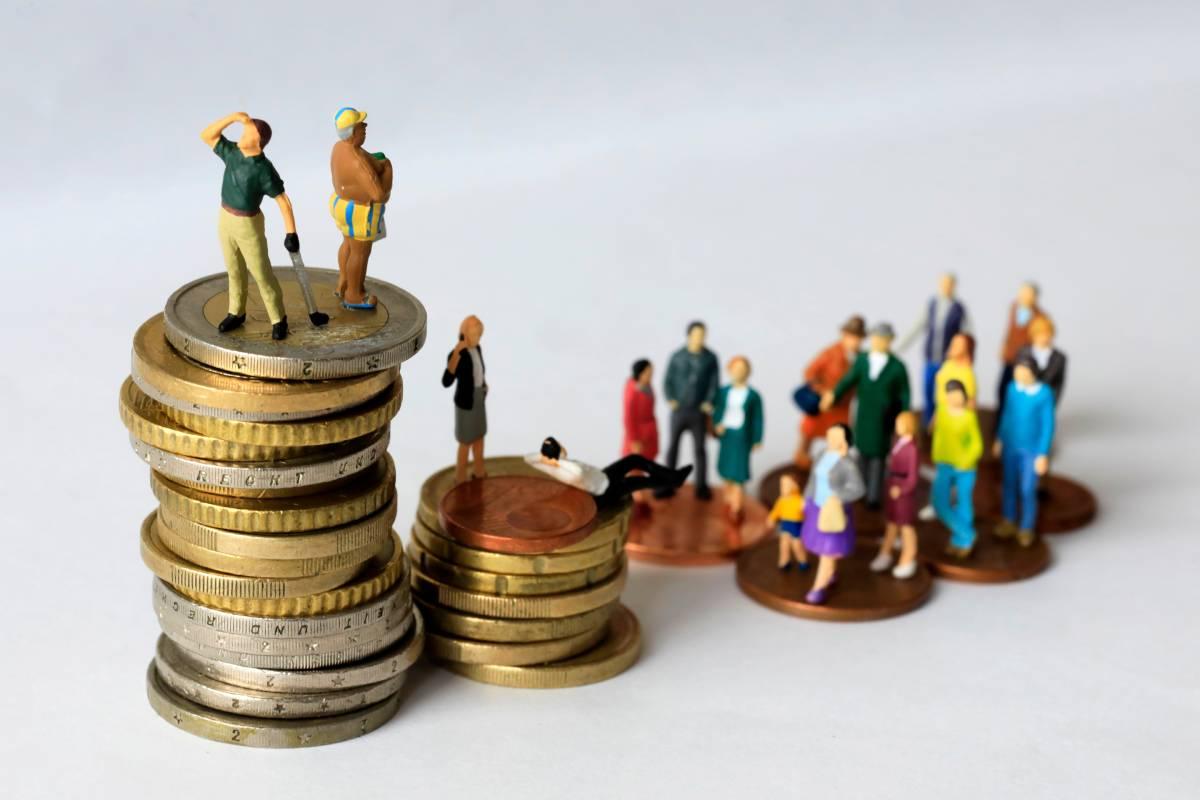 Economic Inequality Expressed By A Difference In Coin Height