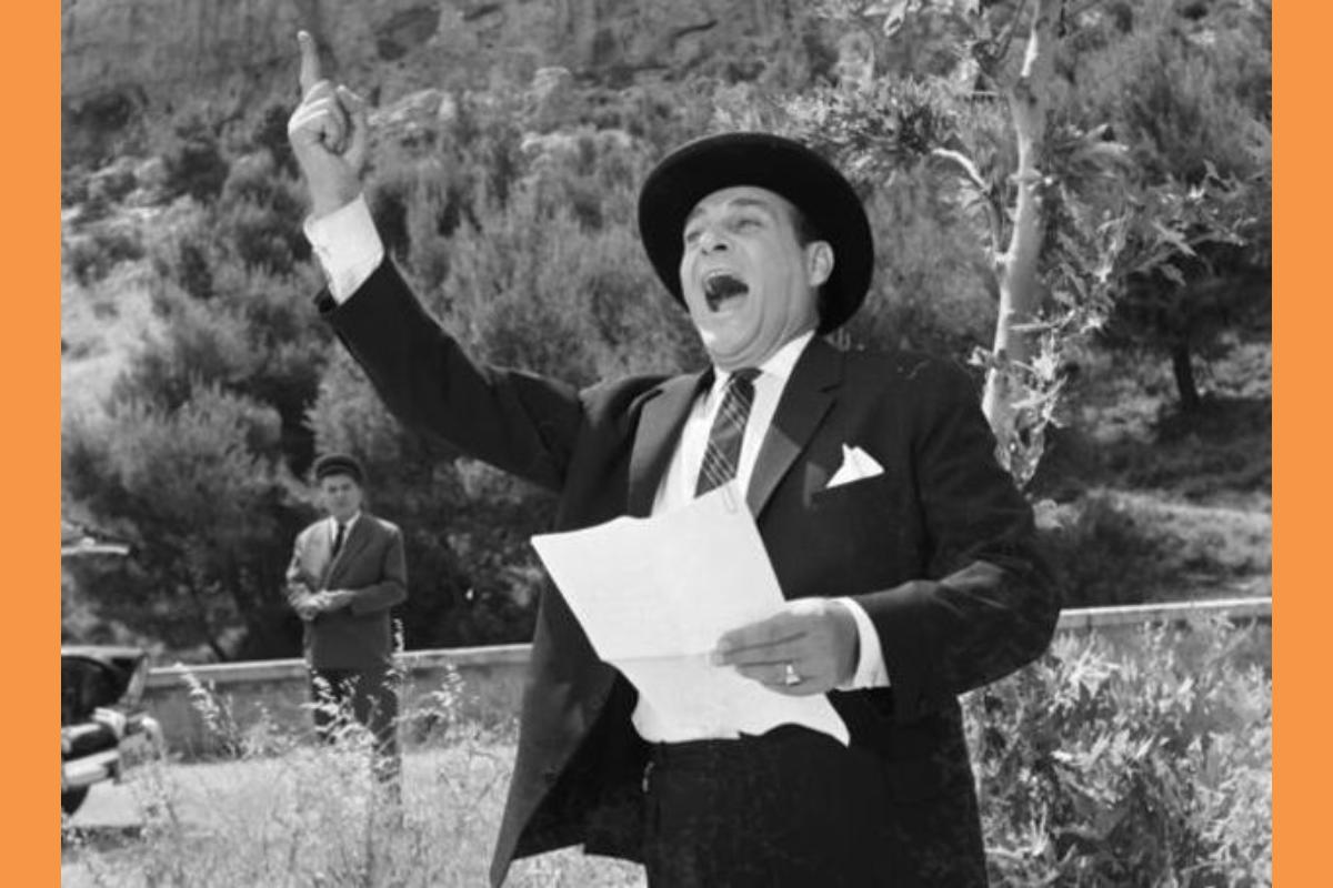 Lampros Konstantaras Yparxei Kai Filotimo (Copy)