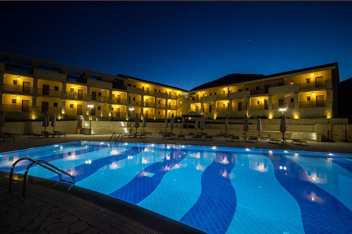 Aγγελίεα για δουλειά.