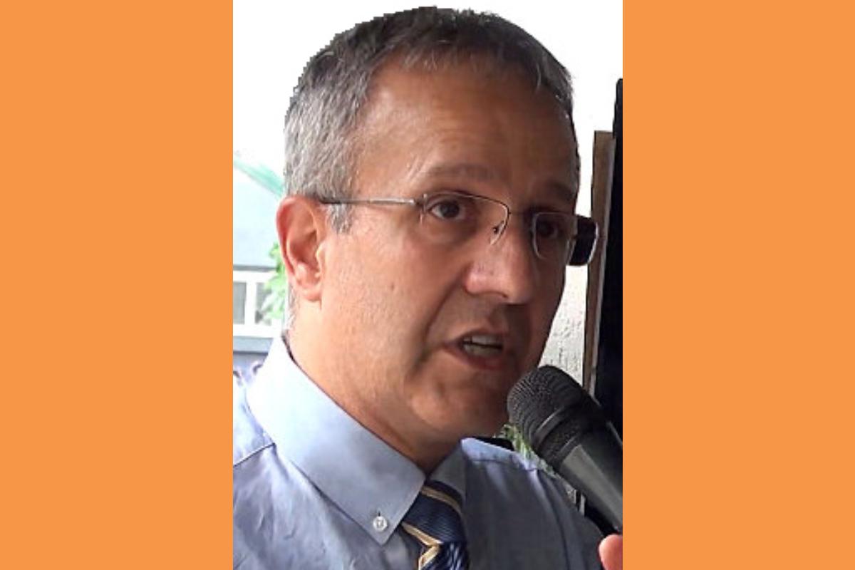 Χ Κολοβός 1 Small 233Χ341 (Copy)