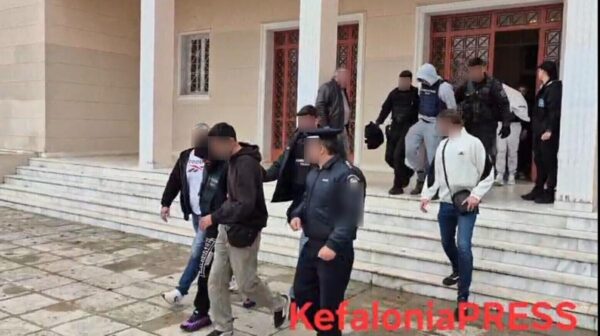 diakstiria-apochorisi-1 (Copy)