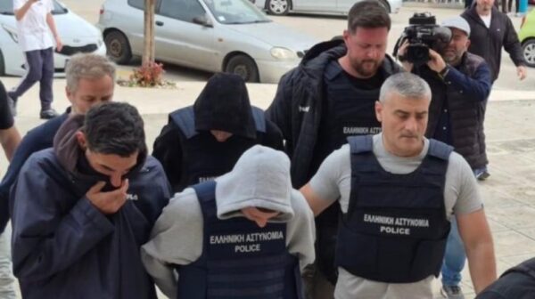 dikastiria-syllipseis-1-746×420 (Copy)