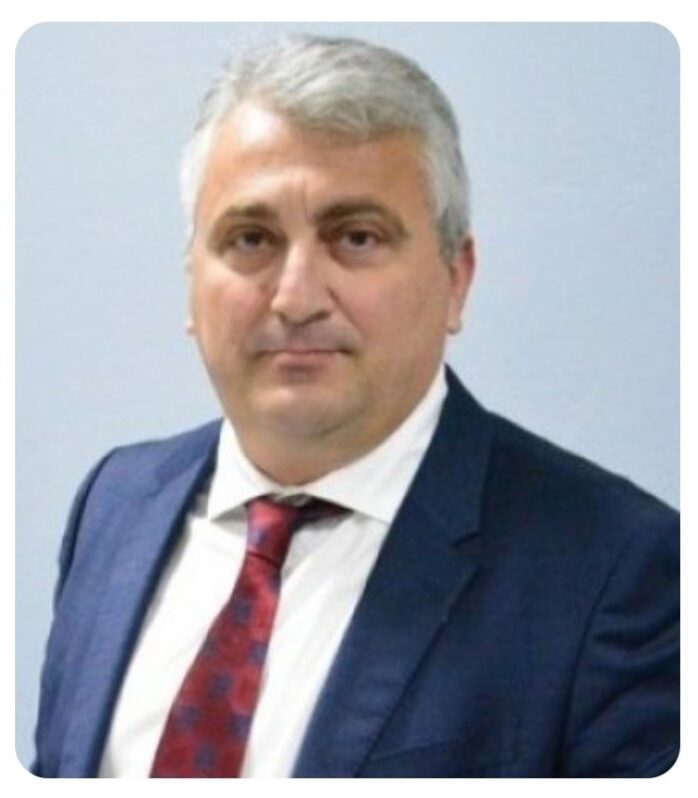 ΑΠΑΝΤΗΣΗ ΣΠΑΘΗ ΣΕ ΚΑΛΟΓΗΡΑΤΟ