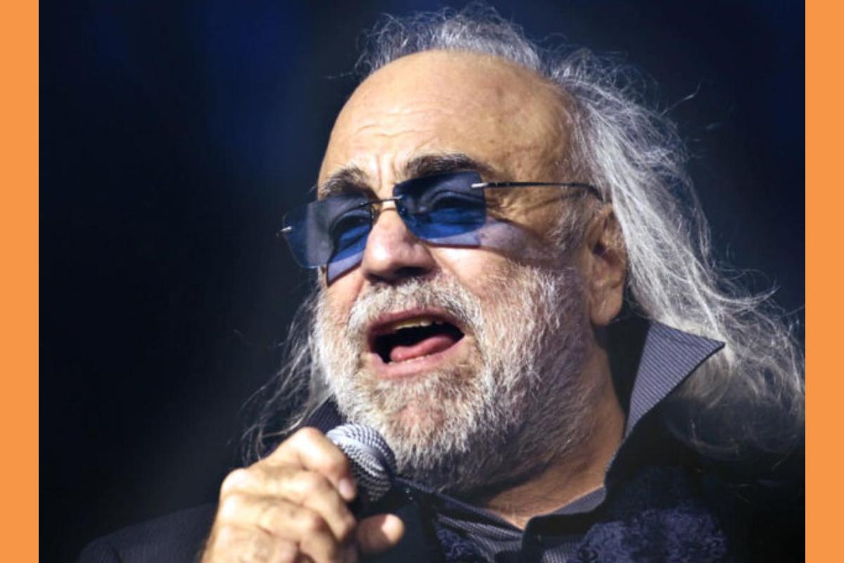 Ντέμης Ρούσσος