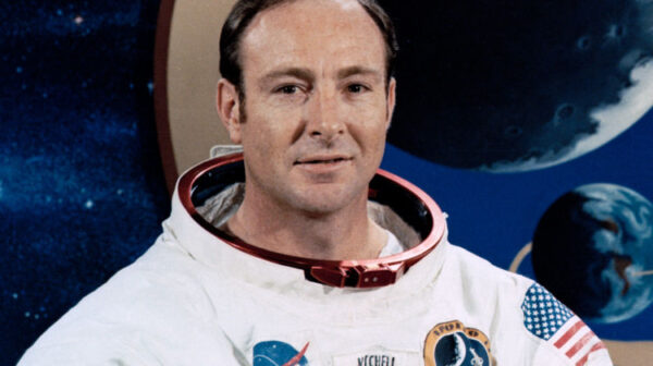 Edgar_Mitchell