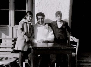 Mikis Theodorakis Zatouna