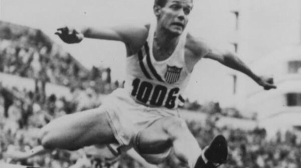 Charles_Moore
