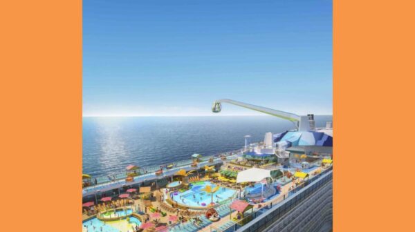 cruise-royal-caribbean-odyssey-pooldeck-northstar-scaled-1-696×769 (Copy)